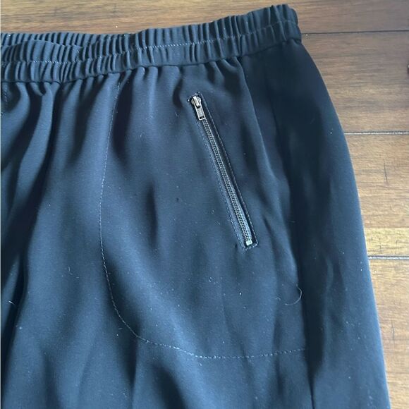 J. Crew Black Joggers Zipper Pockets Size 2 - Picture 13 of 14